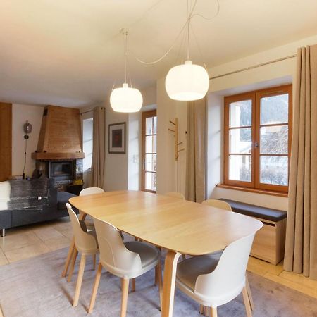 شقة Les Alpins - Centre De Chamonix - Renove Avec Jardin Et Vue Imprenable Sur Le Montblanc المظهر الخارجي الصورة